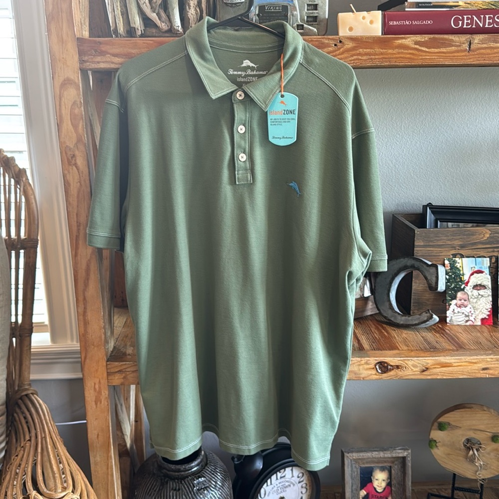 Tommy Bahama Polo new never worn size XL ships quickly